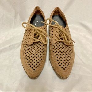 Dr Scholl’s Cutout Pointed Oxfords